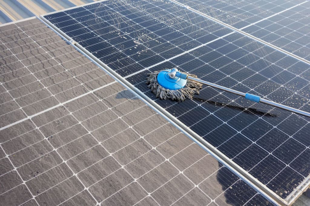 Nettoyer Ses Panneaux Solaires
