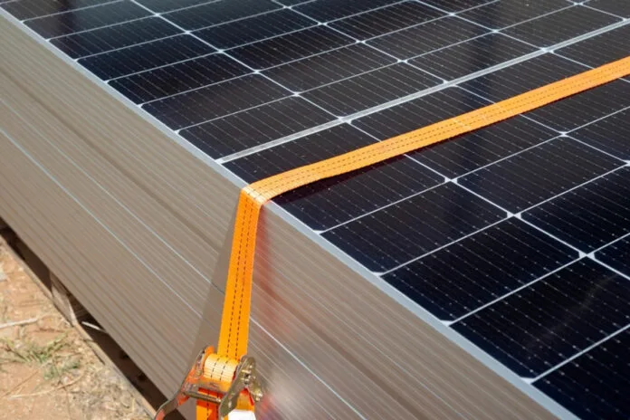 stockage panneaux solaires non branché